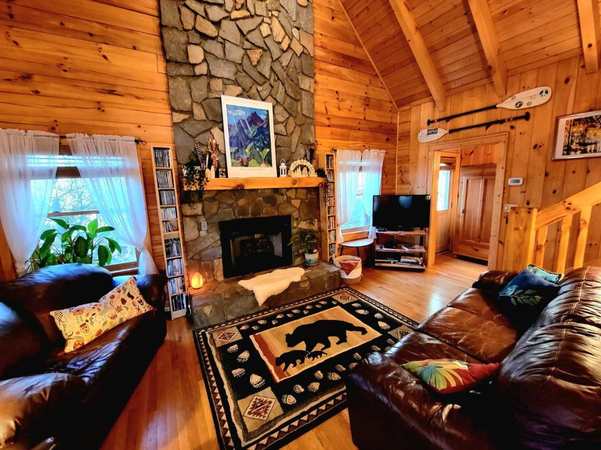 מגי ואלי The Little Wolf Cabin מראה חיצוני תמונה