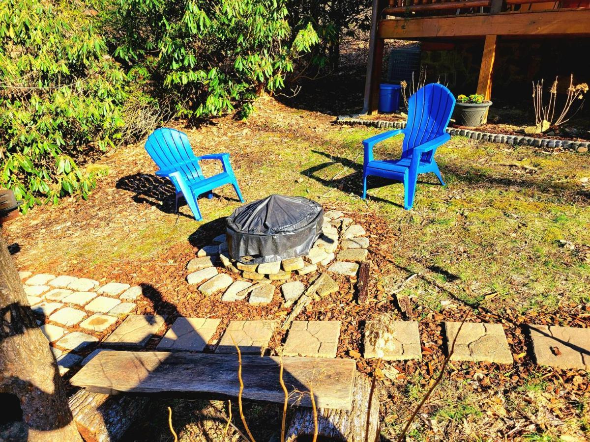 מגי ואלי The Little Wolf Cabin מראה חיצוני תמונה